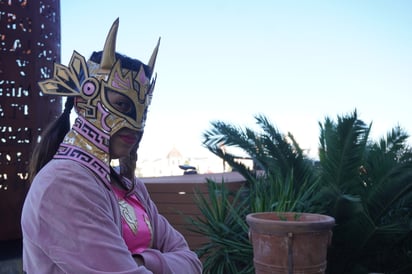 Su padre es el luchador Anubix, quien la guió en sus primeros pasos dentro del deporte y es su máxima inspiración. Foto: Ricardo Hernandez / El Siglo de Durango