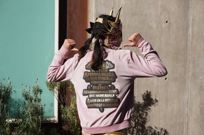 Dinastía. Su padre es el luchador Anubix, quien la guió en sus primeros pasos dentro del deporte y es su máxima inspiración. 