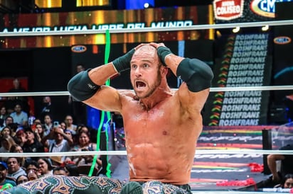 Johnny, reconocido durante años por la fuerza simbólica de su cabellera, ahora exhibe una imagen completamente distinta tras la derrota. Foto: Instagram / @CMLL