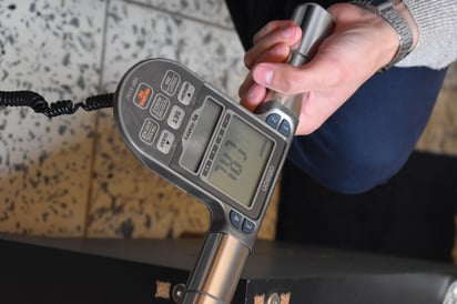 Compleja. En ocasiones, resulta difícil entender la información que viene en algunos alimentos.