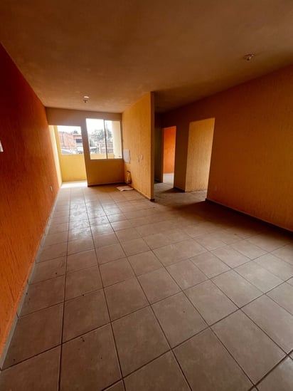 Construcción. Los espacios son de 60 metros cuadrados y 2.70 de altura.