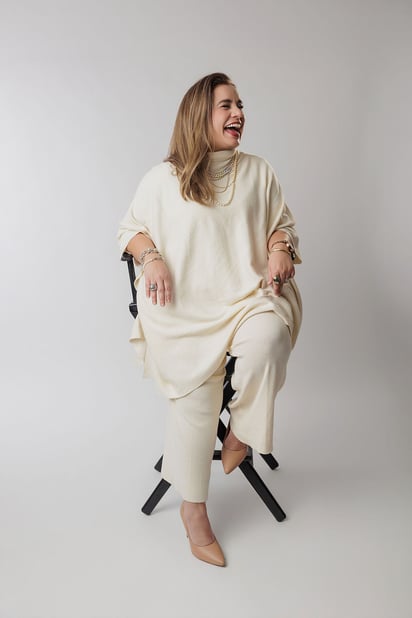 Ivonne Rodríguez destaca la constancia y la capacitación diaria como los pilares fundamentales para triunfar en el mundo del emprendimiento. (Foto: Baby Gaga Photowork)