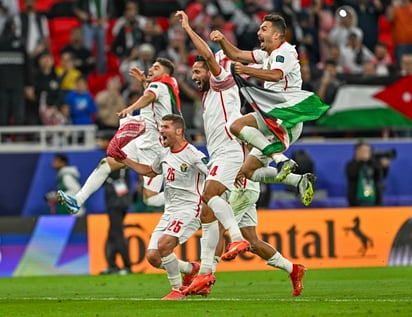Aquel histórico zarpazo de Jordania sobre Corea del Sur permanece como una de las gestas más impactantes en la memoria reciente del futbol internacional. Foto: EFE