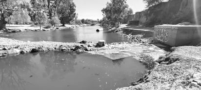 Descarga. Esta es la salida de aguas negras de El Nayar al río Tunal, a 600 metros de un paraje muy visitado para bañarse en el río.