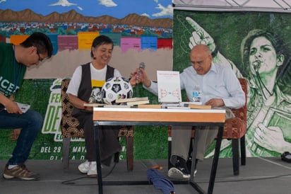 La Feria Duranguense del Libro mantendrá abiertos sus stands, talleres y pasillos culturales de manera gratuita para todo el público.