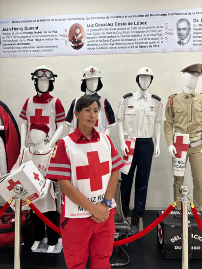 Ángeles fue motivada desde sus inicios por su madre para ser voluntaria.