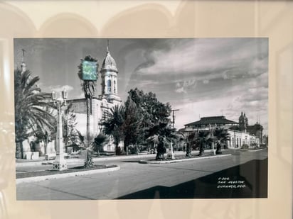 Vista de avenida 20 de Noviembre y San Agustín, 1942 (propiedad de Cinthia Ibáñez Hernández).