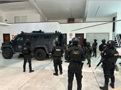 'El Tyson' arribando a Durango.
