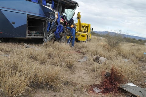Accidente en la Fresnillo-Cuencamé deja 6 muertos