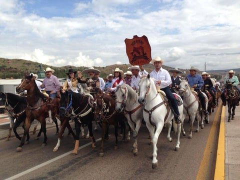La Fiesta de la Identidad Duranguense invit&oacute; a aficionados, vaqueros, conocedores y p&uacute;blico en general a ser parte de este suceso sinigual.