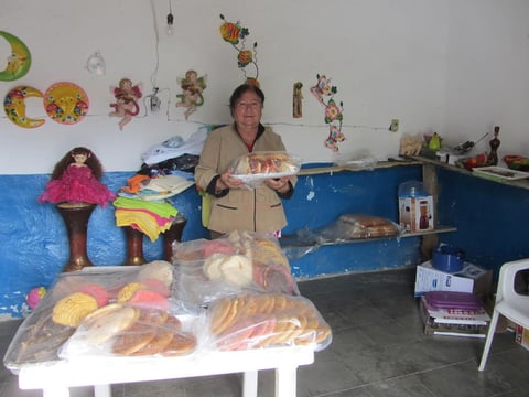 Rico pan se ofrece en pequeños locales.