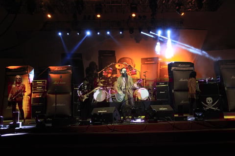 Rock, Army y Moderatto