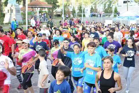 El domingo en Durango comenz&oacute; con otro sentir, con otra manera de vivir las carreras atl&eacute;ticas y con la diversi&oacute;n de la espuma.