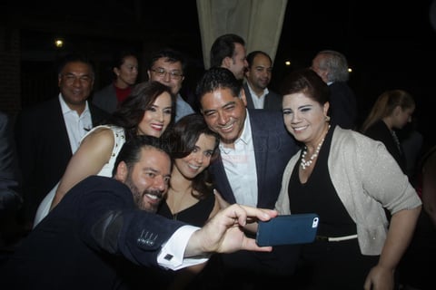 Finca Damiana ofrece platillos de la cocina rustica Argentina-Italiana, especializándose en cortes tanto nacionales como importados.