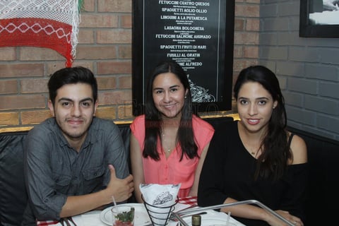 Aldo, Fabiola y Ana.