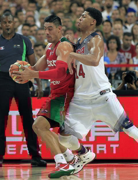 La participaci&oacute;n del mexicano en el pasado Mundial de Baloncesto acapar&oacute; las miradas de varios equipos lejanos.