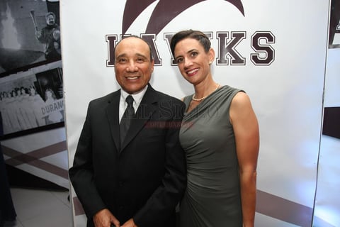 Srrgio González y Jaqueline Howard.