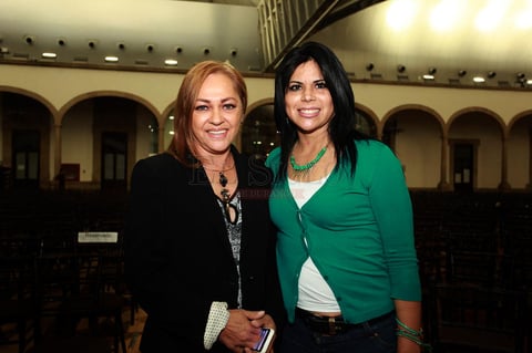 Ilse Medina y Diana Ocón.