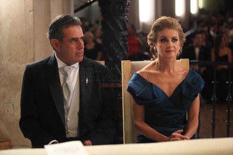 Por parte del novio: Alberto Natera de la Peña y Nora García del Toro.