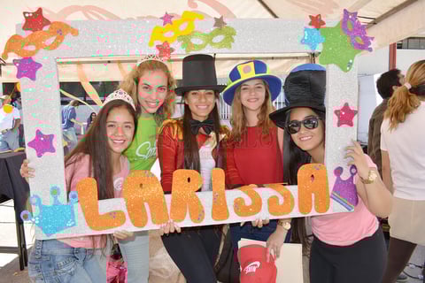 Fer, Nicole, Sasha, Larisa y Diana.