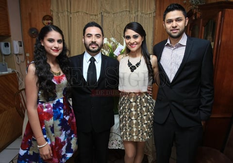 Con los hermanos de la novia.