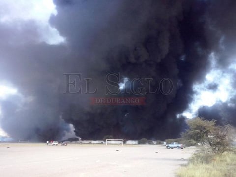 La Direcci&oacute;n Municipal de Protecci&oacute;n Civil informa a trav&eacute;s de su cuenta oficial en twitter, que en este momento realizan labores de enfriamiento de brasas.