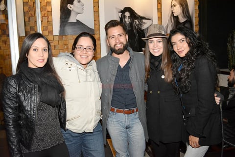 Lety, Varenka, Alberto, Judith y Johanna.