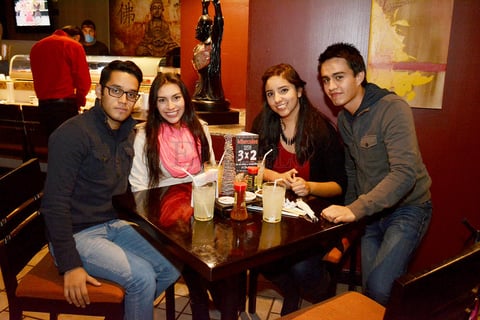 Paco Baradas, Melissa Silva, Carmen Ríos y Herzaid Flores.