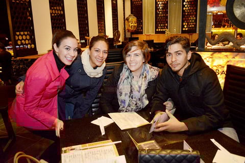 Rosa R. González, Mariana Rivas, Diana Rocha y Edgar R.