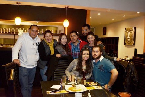 Juan Carlos Leal, Karen Arellano, Karen Rodríguez, Pastor Chacón, Eloy Artea, Irene Nevárez, Yuriko Mejorado y Jorge Salazar.