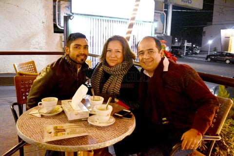 Manuel Arreola, Karol Cepeda y Job Murat Reza.