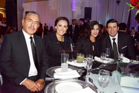 Severo de la Parra, Gina de la Parra Rivas, H. Daniela Rivera Alvarez del Castillo y Héctor Peña Herrera.