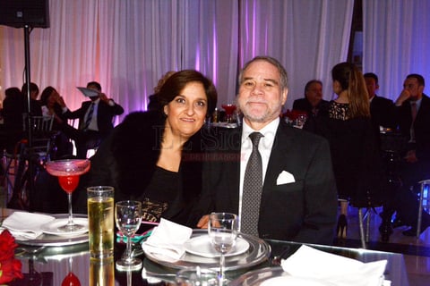 Guillermo Falomir y señora.