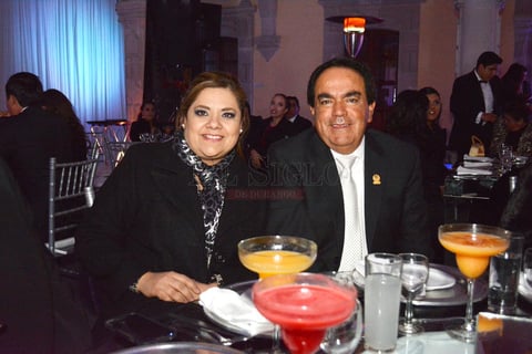 Ing. Miguel A. Reveles y Perla Pacheco.
