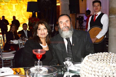 Araseli Villanueva y Martin Soriano.