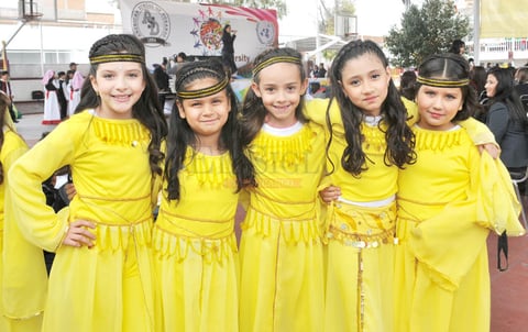 Lili, Ana, Fairuz, María José y Estefanía.