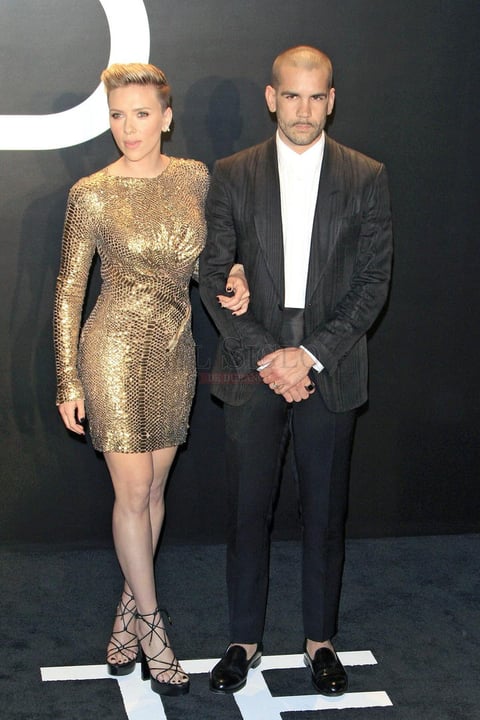 Scarlett Johansson y su esposo Romain Dauriac