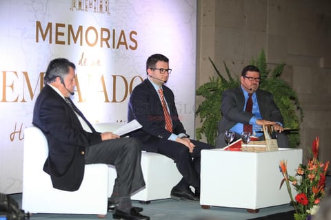 Al evento asistieron personalidades de diferentes &aacute;mbitos.