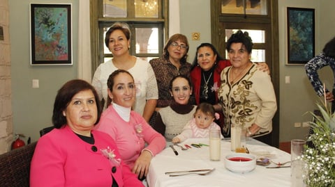Paty Alcázar, Tere Prieto, Ale Alcázar, Gaby Acevedo, Gaby Rodríguez y Lía Morales.