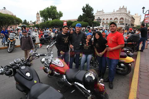 Motociclistas de diferentes partes del pa&iacute;s se re&uacute;nen cada a&ntilde;o para recorrer los diferentes caminos de M&eacute;xico y reunirse en Mazatl&aacute;n, en la Semana de la Moto.