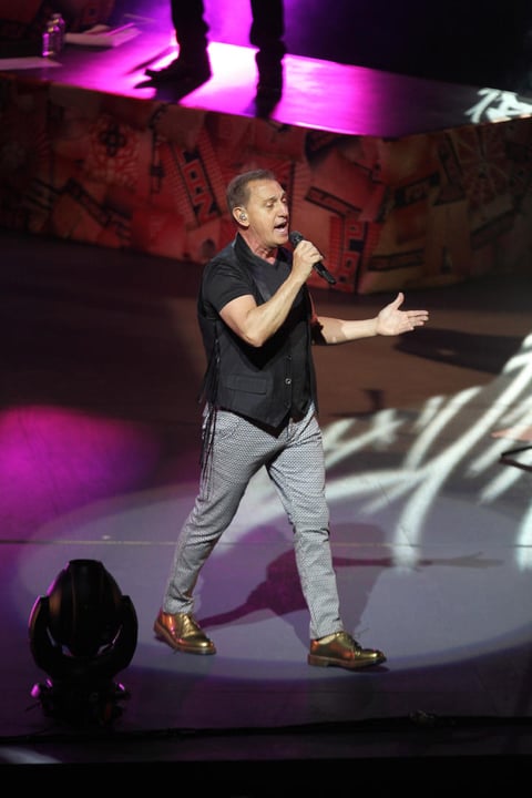 Su gira continuar&aacute; en ciudades mexicanas como Monterrey, Torre&oacute;n y Tabasco, para posteriormente ofrecer presentaciones en Colombia y en varias ciudades de Estados Unidos.