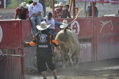 "Conchita" Santiesteban se qued&oacute; con el primer lugar de las barrileras.