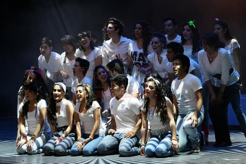 En escena, los estudiantes interpretaron temas como &lsquo;No se si es amor&rsquo;, &lsquo;Corro, vuelo, me acelero&rdquo;, &lsquo;Me plant&oacute;&rsquo; y &lsquo;Rueda mi mente&rsquo;.