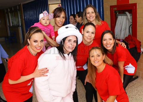 Instituto Cumbres de Durango festeja a los niños