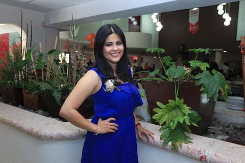 Leslie Pamela Corrales Coria fue objeto de una despedida de soltera.