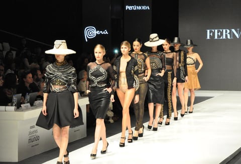 Dijo que lo mejor de Perú Moda es la perfecta combinación de todo: prendas, artesanos, expositores y diseñadores.