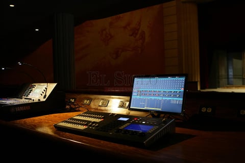 Se trabaj&oacute; en los sistemas ac&uacute;sticos del teatro