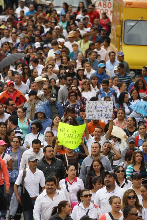 Aseguran que en esta ocasi&oacute;n fueron m&aacute;s de 15 mil y los maestros que se sumaron a la protesta en contra de la Reforma Educativa.