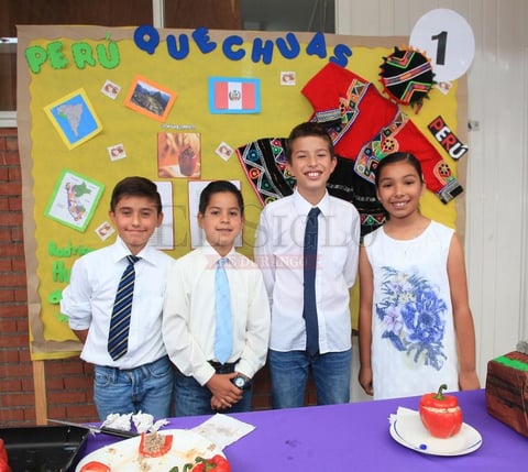 Diego Arzola, Isabela G. Hugo Ríos, Valeria Castro y Rodrigo B.