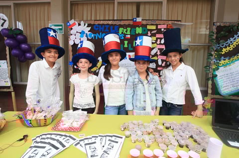 Camila Mier, Marco Guereca, Georgina Herrera,Hannah García y Nicole Ortiz.